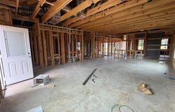 108 Jenjira Way, McGregor, TX 76657