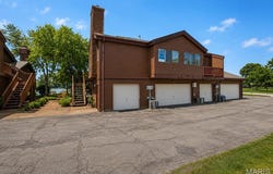 704 Hemingway Lane, Weldon Spring, MO 63304