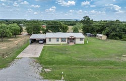 1309 S Mingus Boulevard, Mingus, TX 76463