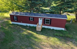 558 Nash Road, Pittston, ME 04345