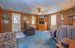 402 W Reid St, Holliday, MO 65258