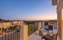 2390 Rainbow CT, HAYWARD, CA 94542