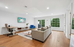 110 Mason Ct, Haworth Boro, NJ 07641-1235