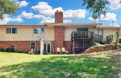 1814 Locust, Alva, OK 73717