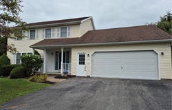 110 Cedarcrest Lane, Oneida, NY 13421