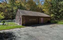 441 Dingle Rd, Worthington, MA 01098