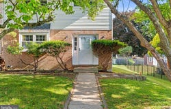 52 WILLOW Street, MACUNGIE, PA 18062