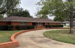 1109 E 18th St, Colorado City, TX 79512