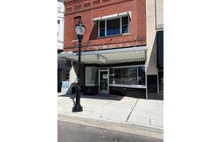 11 E Side Square, Macomb, IL 61455