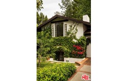 4860 Vanalden Ave, Tarzana, CA 91356