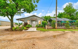 4645 Lamar Avenue, Paris, TX 75462