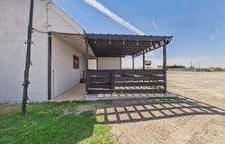 1330 E 3rd St, Pecos, TX 79772