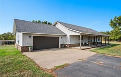 11206 N Hwy 348, Mountainburg, AR 72946