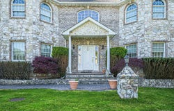2 Deepwells Lane, Saint James, NY 11780