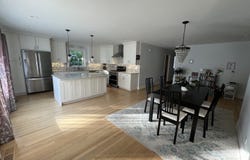 255 Riverside Drive, Northfield, IL 60093