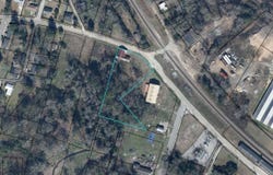 216 Memorial St, Manning, SC 29102