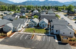 198 Gangnes Drive, Talent, OR 97540