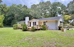 2778 Forrest Drive, Kinston, NC 28504