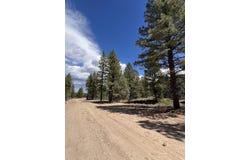 Elk Ridge Estates lot: # 8 Phase 6, Alton, UT 84710