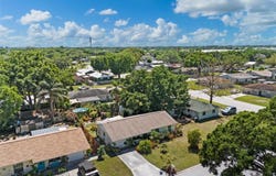 6508 3RD Avenue NE, BRADENTON, FL 34208