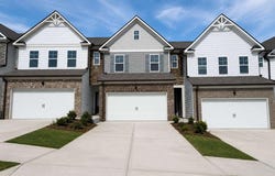3999 Streamlet Way, Gainesville, GA 30506