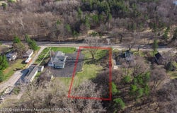 E Mt Hope Avenue, Lansing, MI 48910