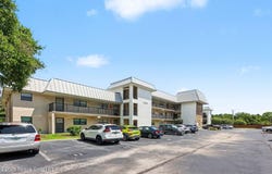 305 Tangle Run Boulevard, Melbourne, FL 32940