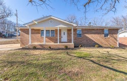 2601 Forest View, Poplar Bluff, MO 63901