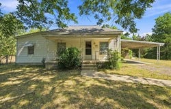 404 E Beach Street, Henryetta, OK 74437
