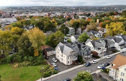 15 Summer Street, Waterbury, CT 06704