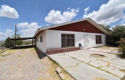 809 COACH Road, Canutillo, TX 79835