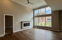 4292 Campus Lane, Willoughby, OH 44094