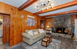 1069 Nesthorn Drive, Crestline, CA 92325