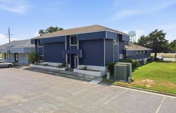 208 Penny Lane, Morehead City, NC 28557