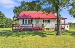 2804 Amon Drive, Summersville, MO 65571