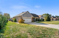 540 Crestpoint Lane, Plainfield, IN 46168