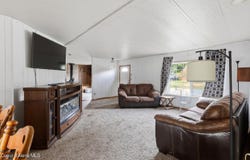 147 5th St, Priest River, ID 83856