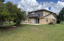 123 Peninsula Dr, Carriere, MS 39426