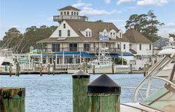 423 Harbour Point, Virginia Beach, VA 23451
