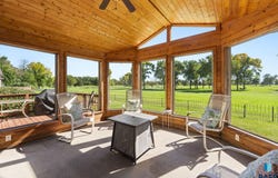 4001 Newcomb St St W, Sioux Falls, SD 57106