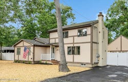 250 Station Drive, Forked River, NJ 08731