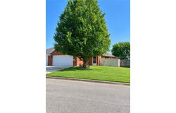 817-2 Hindman Drive, Prairie Grove, AR 72753