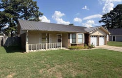 618 Nottingham Cv, Jacksonville, AR 72076