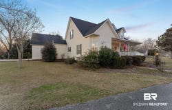 124 Main Street, Excel, AL 36460