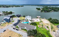 604 Highcrest Dr, Granite Shoals, TX 78654