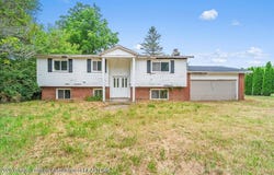 3970 Aurelius Road, Onondaga, MI 49264