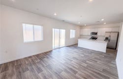 3267 Carambola, Clovis, CA 93619