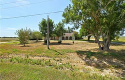 9845 Fm 1074, Taft, TX 78390
