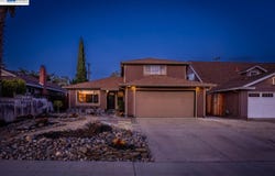 5684 Calpine Dr, San Jose, CA 95123