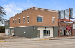 315 S Main St, Viroqua, WI 54665